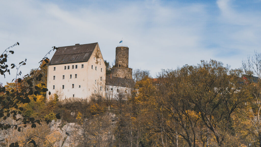 Burg Neuhaus mit ihrem Butterfassturm